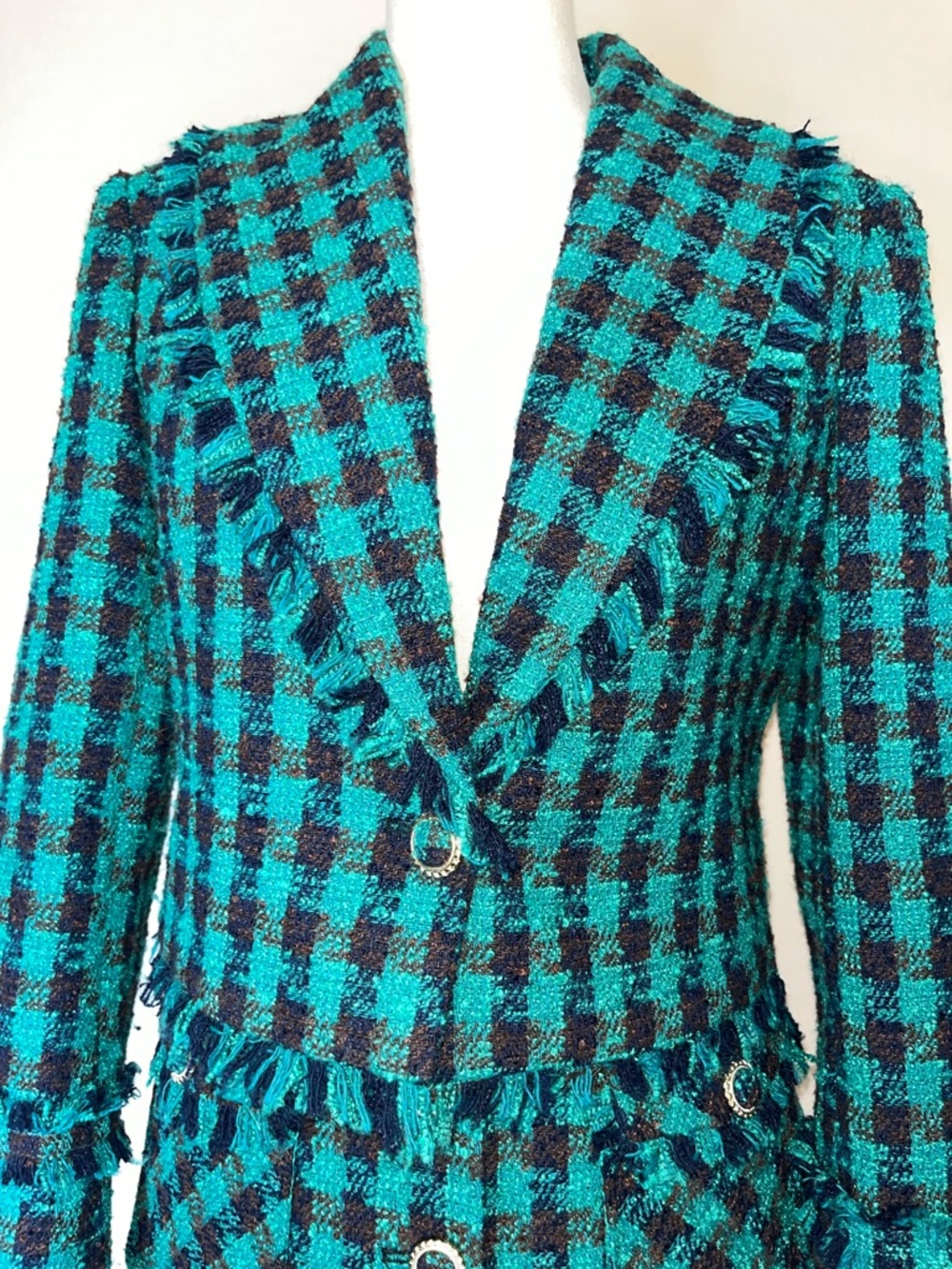 Avec Les Filles Tweed Plaid Fringe Cropped Jacket and Mini Skirt Set Size M -NWT - Picture 6 of 12
